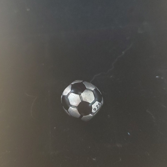 Pandora charm - Picture 3 of 3